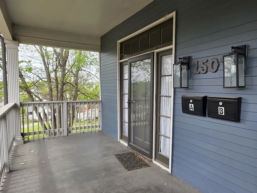 1507 Russell Street Nashville TN 37206