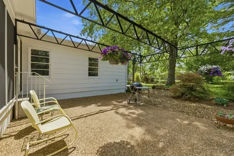 105 Westwood Drive Tullahoma TN 37388