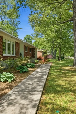 105 Westwood Drive Tullahoma TN 37388