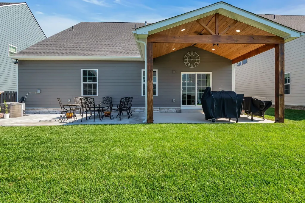 6542 Outlook Drive Murfreesboro TN 37128