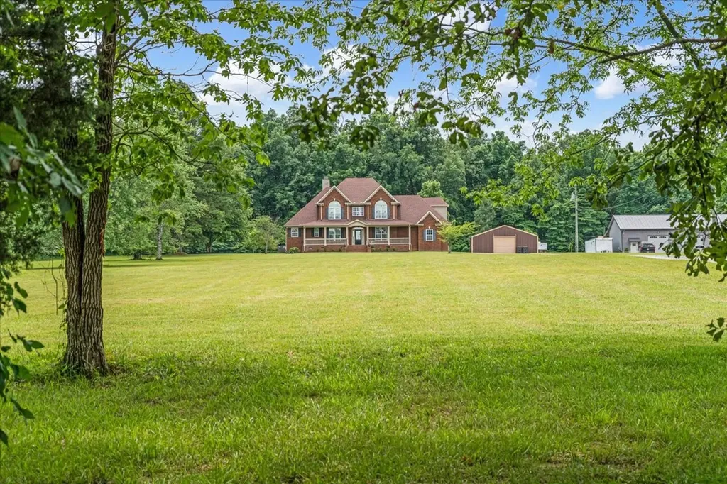 1055 Campground Road Bell Buckle TN 37020