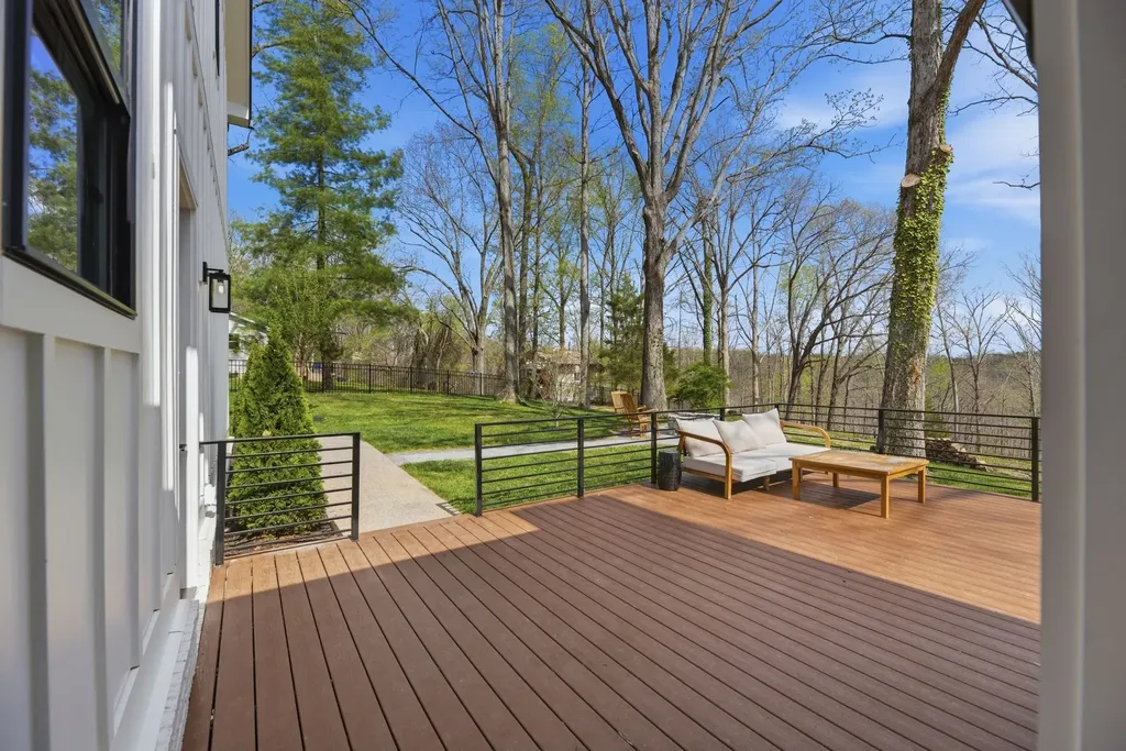8811 Old Charlotte Pike Pegram TN 37143
