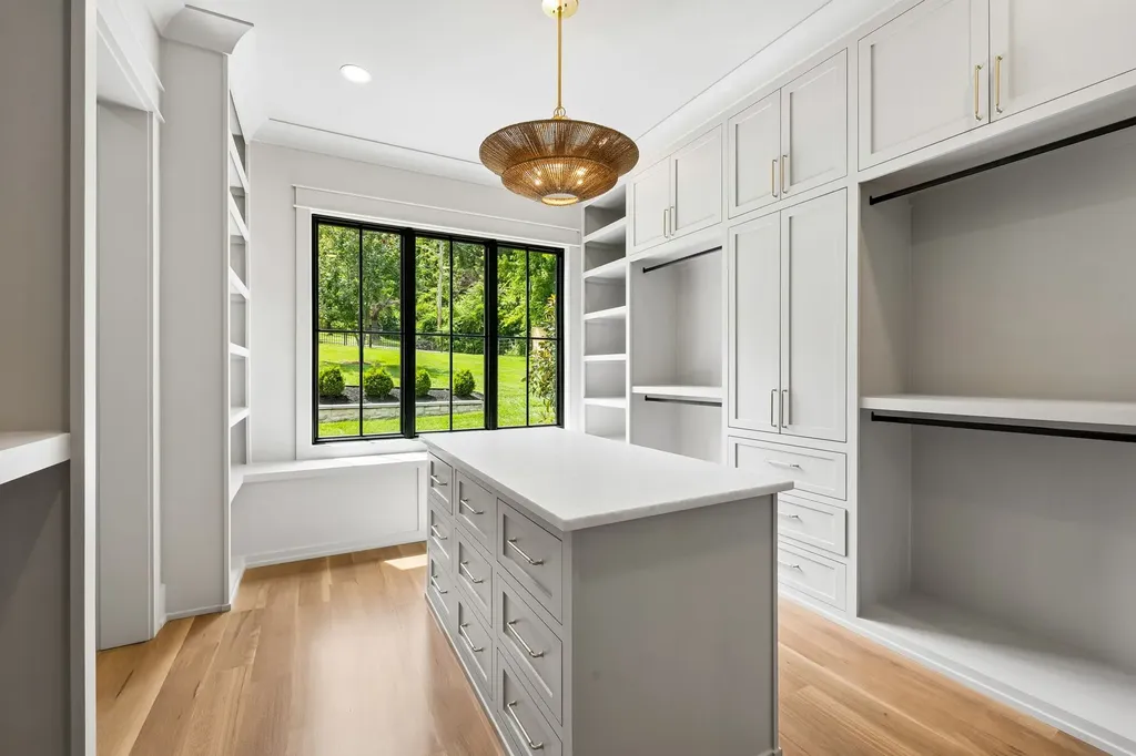 840 Brentview Drive Nashville TN 37220