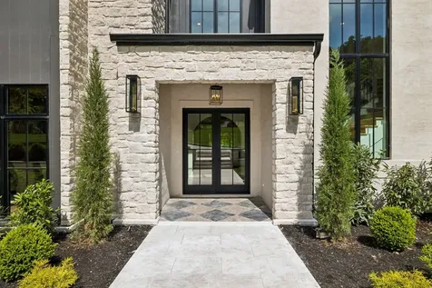 840 Brentview Drive Nashville TN 37220