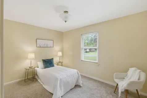 113 Mae Circle Dickson TN 37055