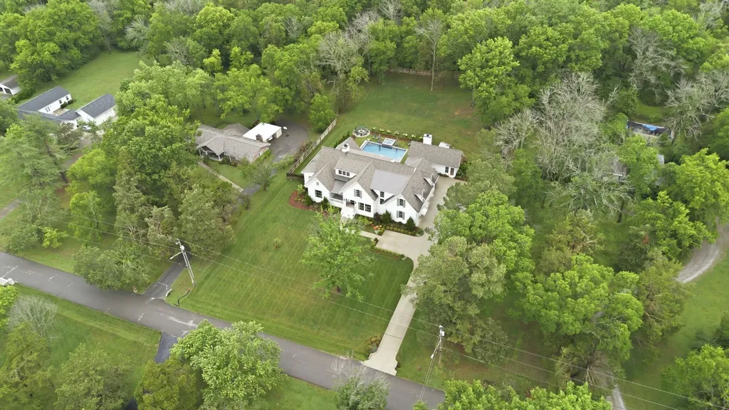 9028 Forest Lawn Drive Brentwood TN 37027