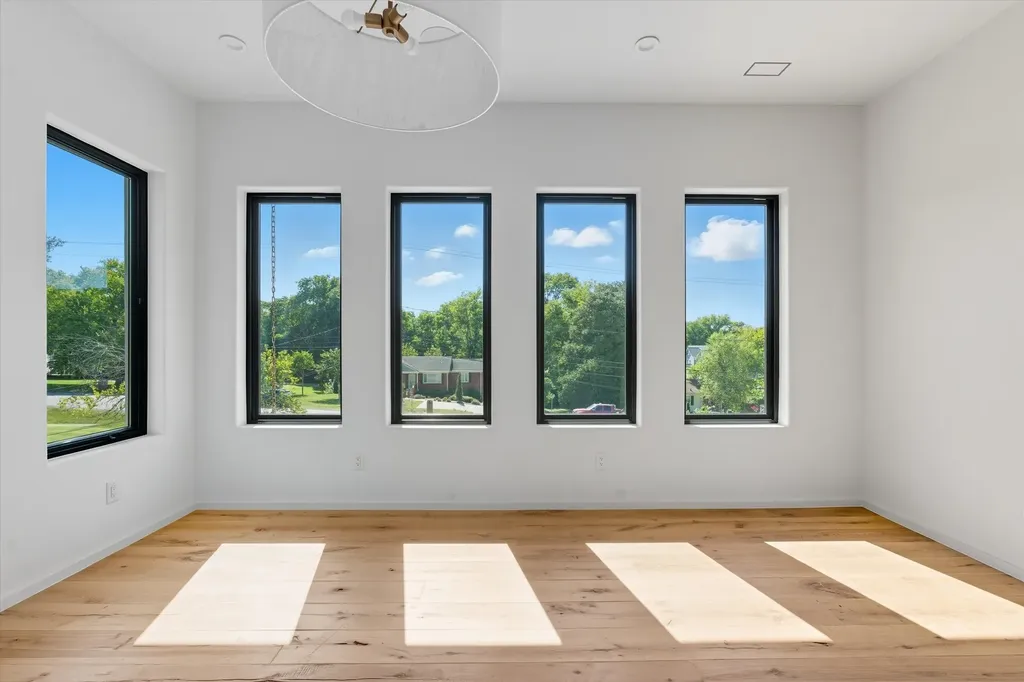 860 Brook Hollow Road Nashville TN 37205