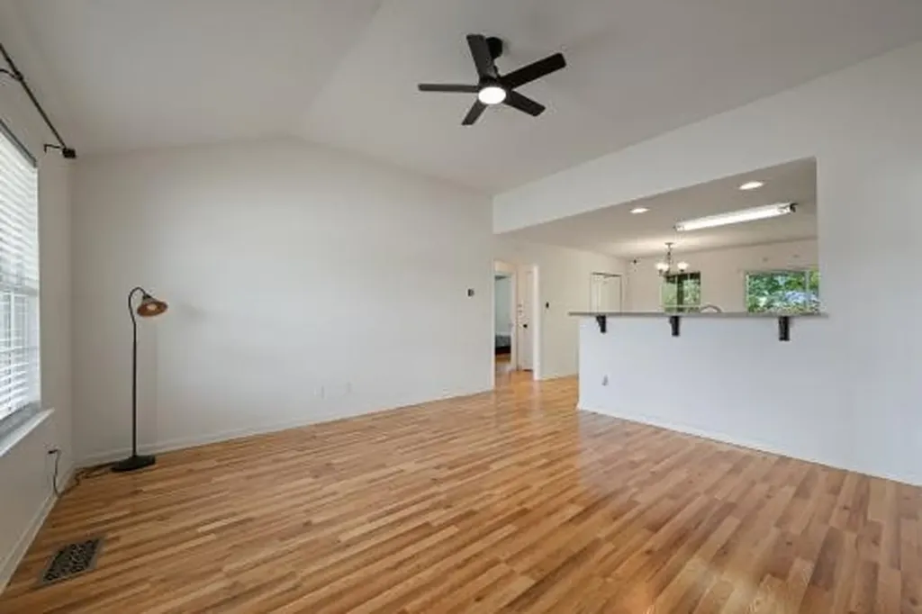 16 Andy Circle Lebanon TN 37087