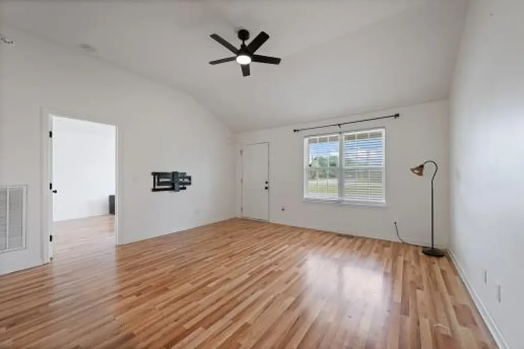 16 Andy Circle Lebanon TN 37087