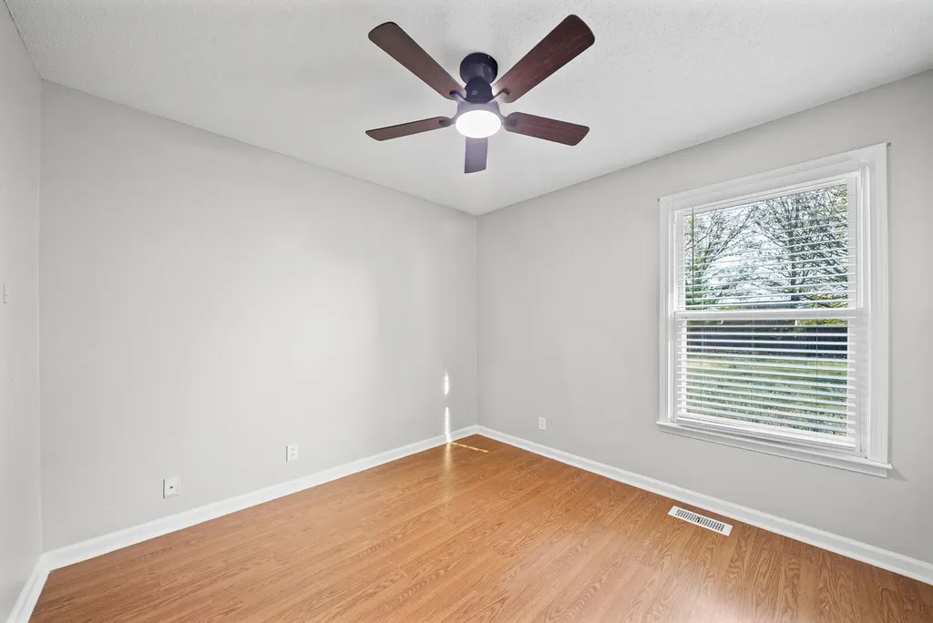 194 Bob White Drive Clarksville TN 37042