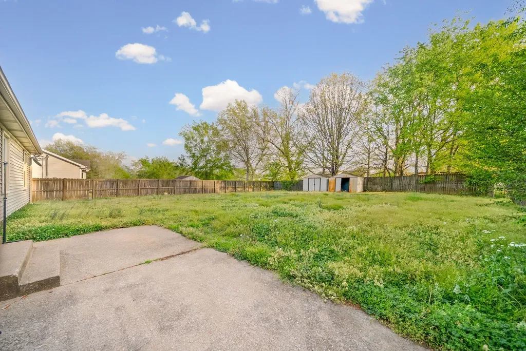 194 Bob White Drive Clarksville TN 37042