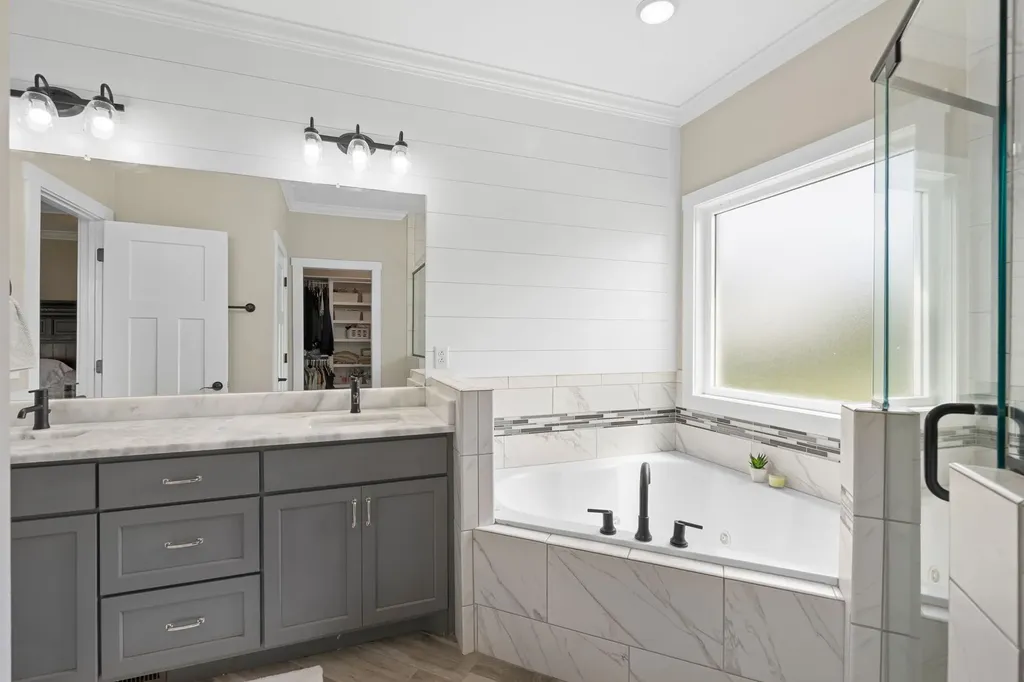 2527 Landis Court Murfreesboro TN 37128