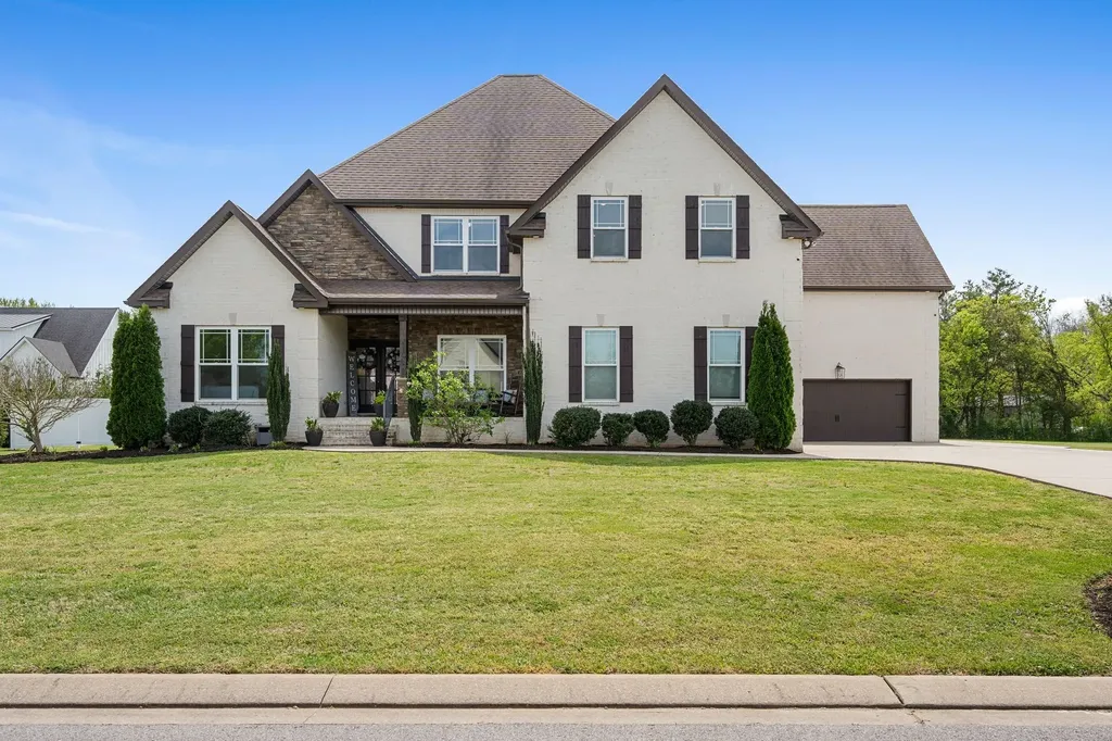 2527 Landis Court Murfreesboro TN 37128