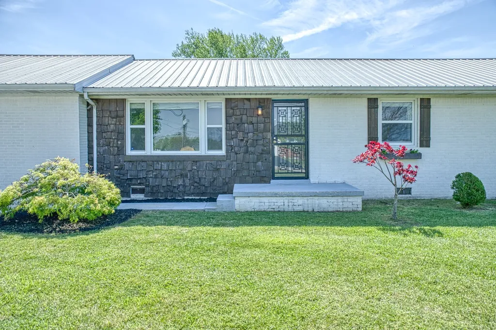 858 Greenland Avenue Cookeville TN 38501