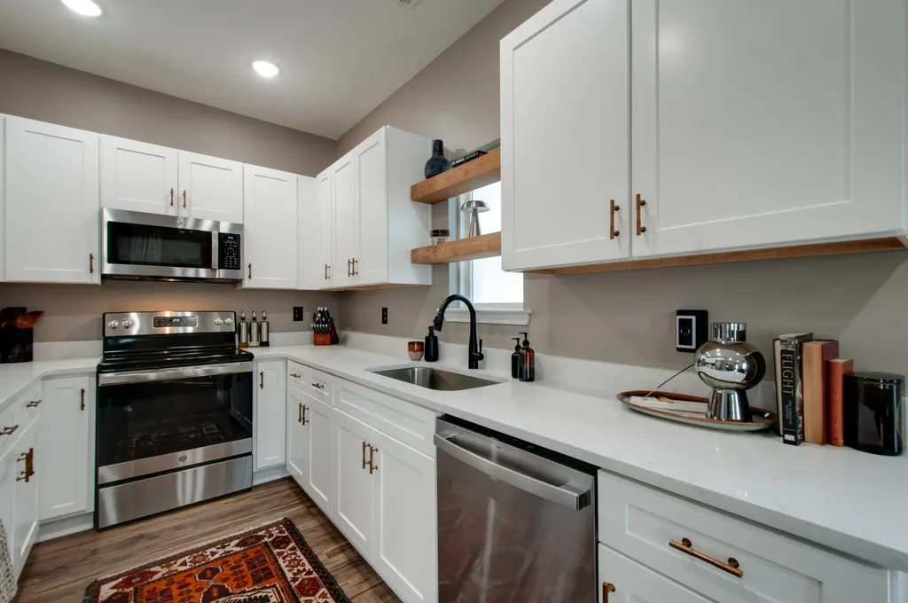 146 Eno Road Dickson TN 37055