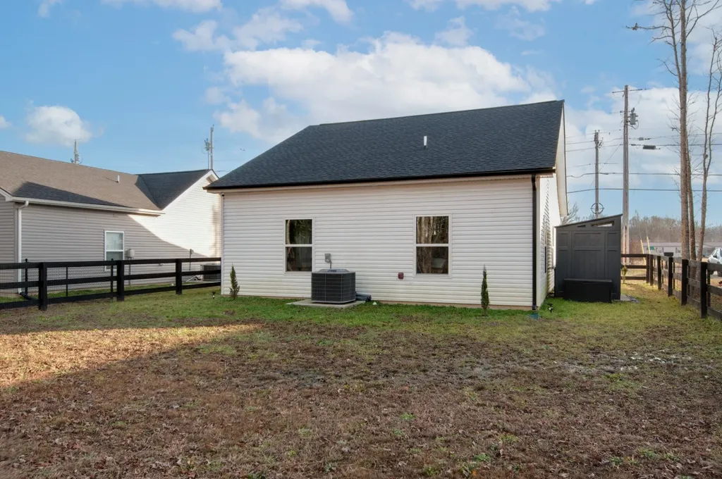 146 Eno Road Dickson TN 37055