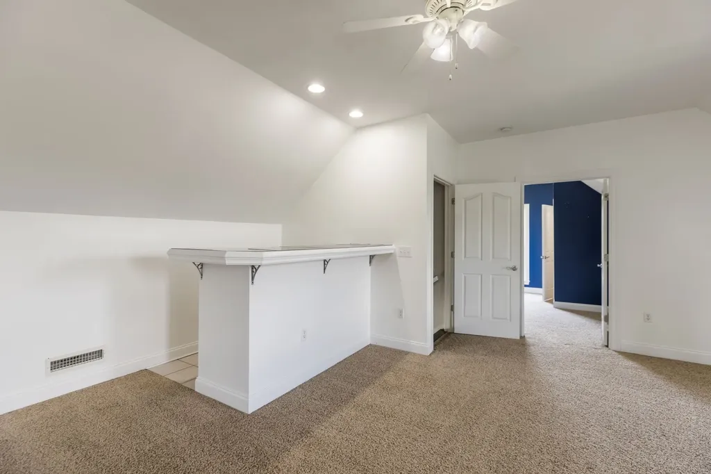 1633 Hayes Denton Road Columbia TN 38401