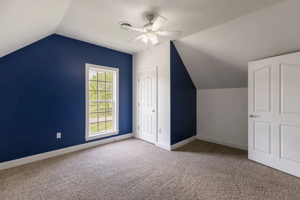 1633 Hayes Denton Road Columbia TN 38401