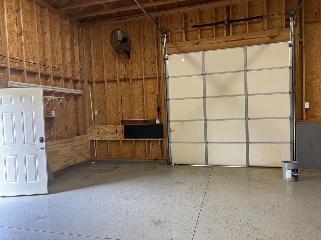 1633 Hayes Denton Road Columbia TN 38401
