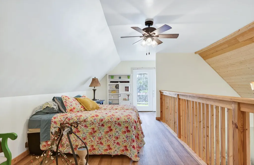 525 Riley Creek Road Whitleyville TN 38588