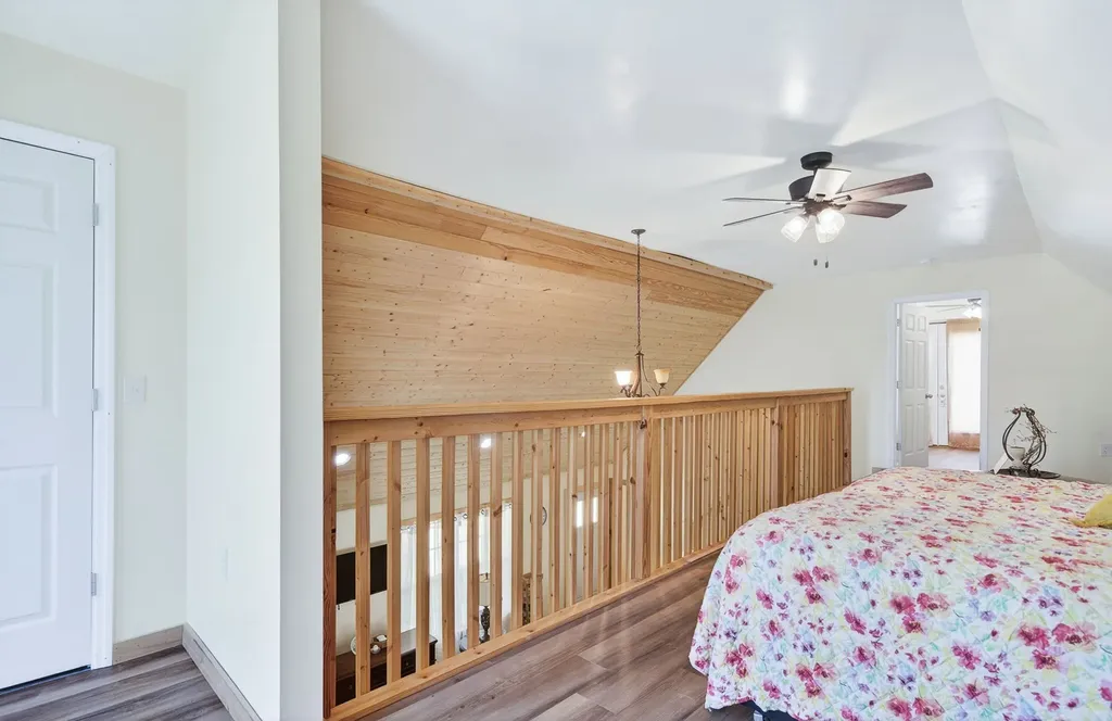 525 Riley Creek Road Whitleyville TN 38588