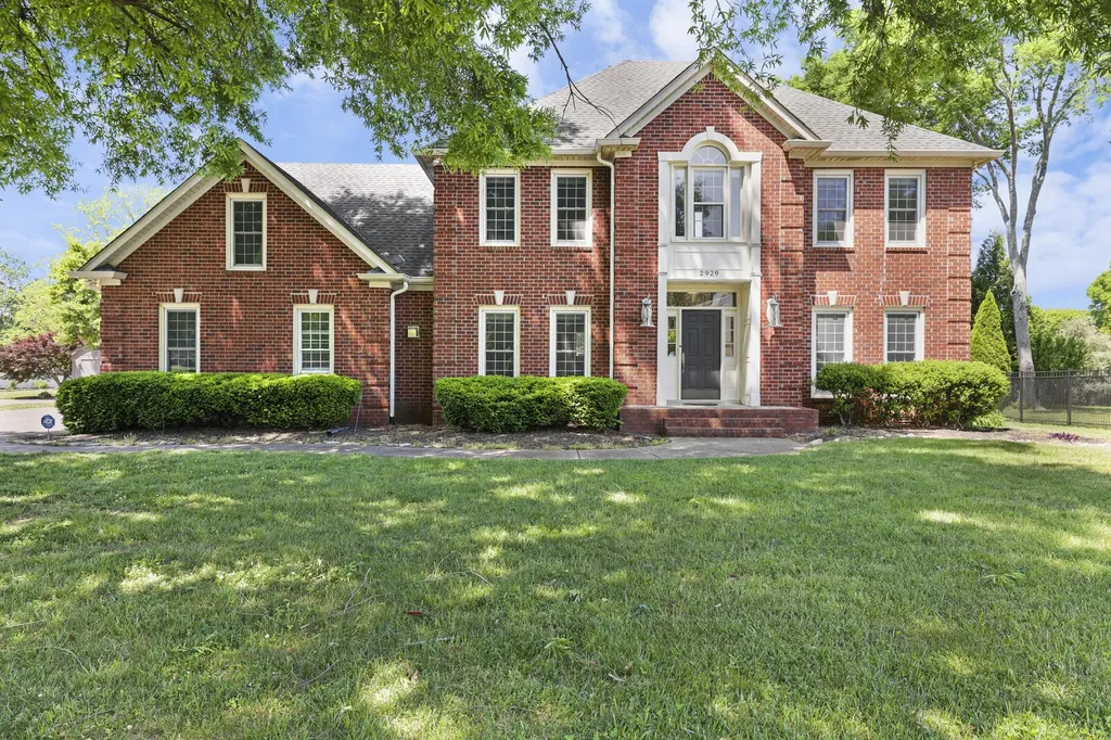 2929 Chaucer Drive Murfreesboro TN 37129