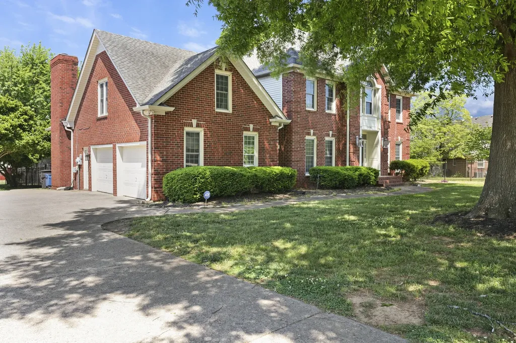 2929 Chaucer Drive Murfreesboro TN 37129