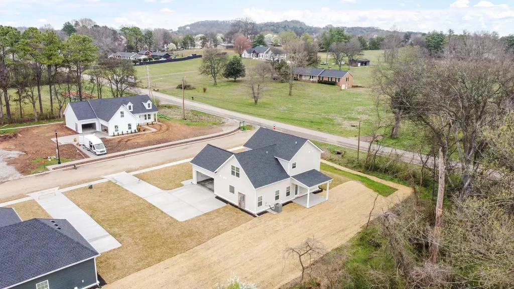 101 Centennial Lane Columbia TN 38401
