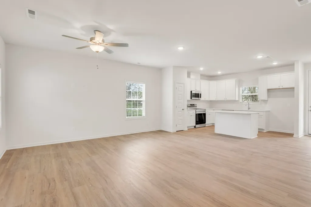 101 Centennial Lane Columbia TN 38401