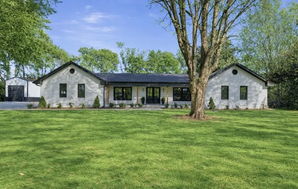 301 Rosebrook Drive Gallatin TN 37066