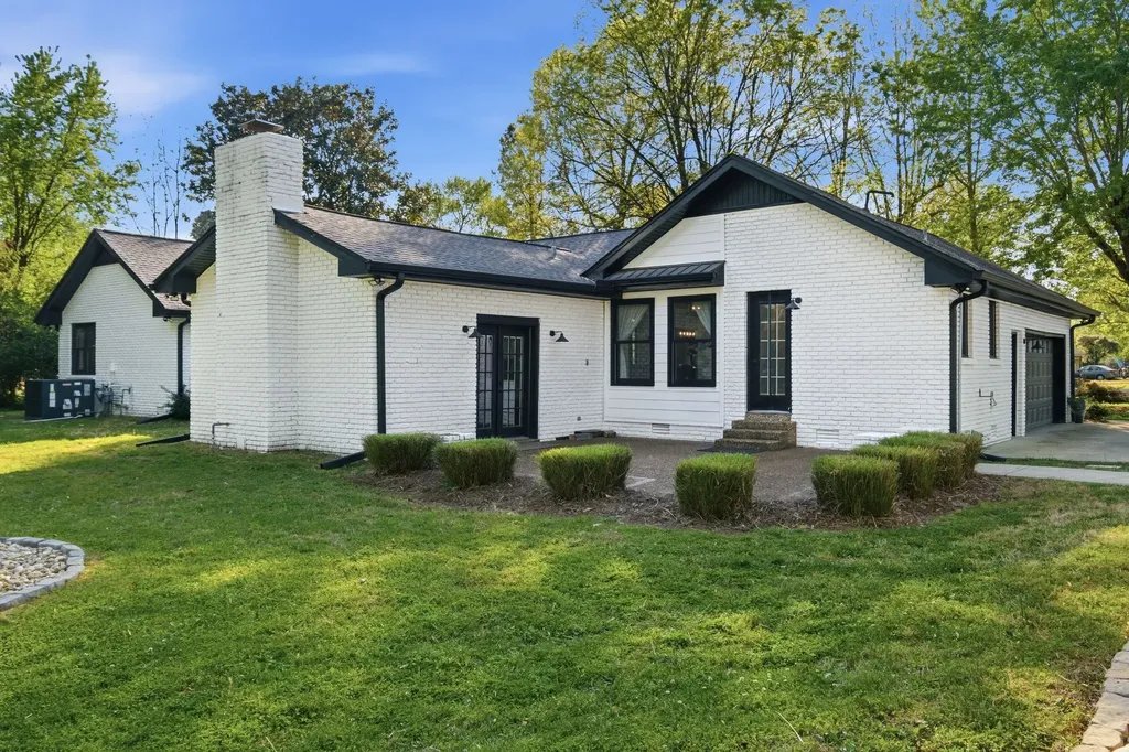 301 Rosebrook Drive Gallatin TN 37066