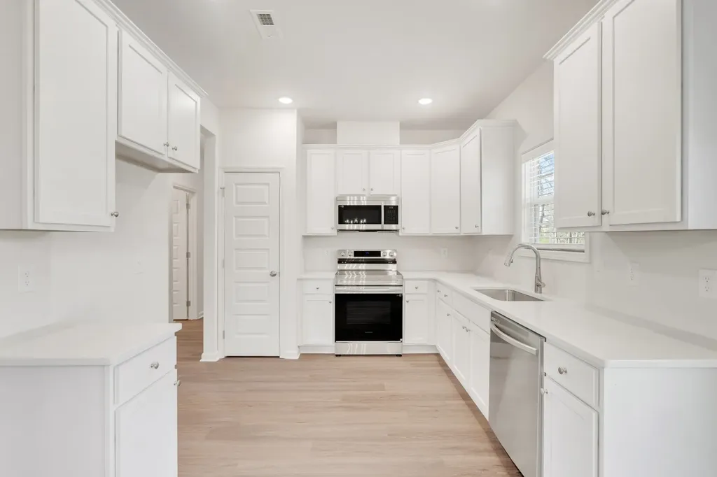 100 Centennial Lane Columbia TN 38401