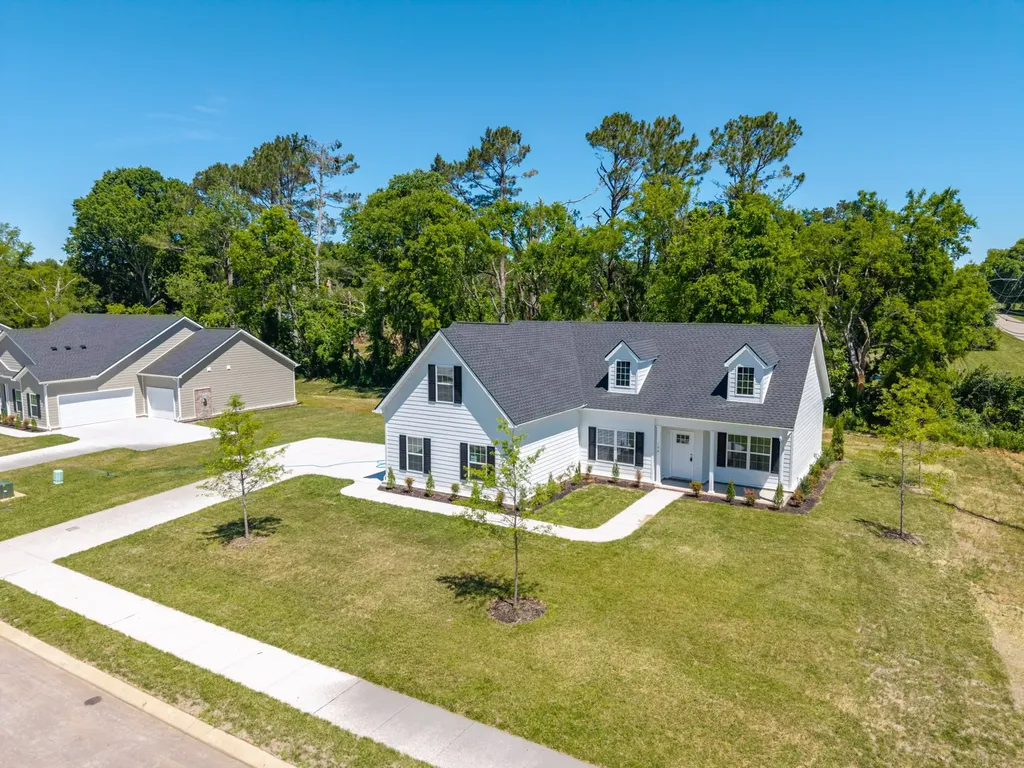 100 Centennial Lane Columbia TN 38401