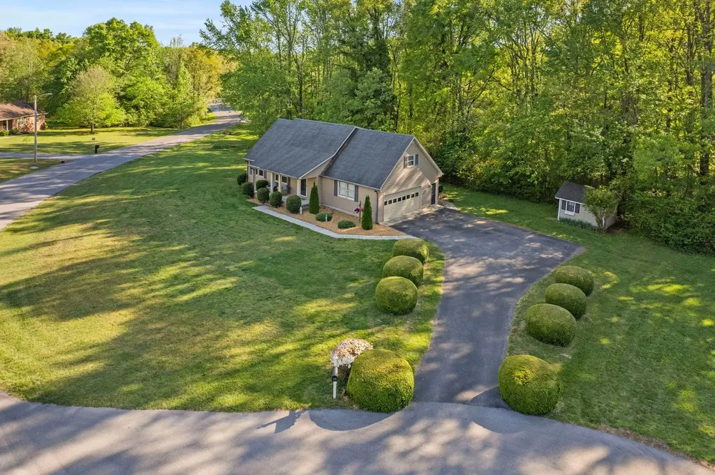 303 Rutledge Avenue Tullahoma TN 37388