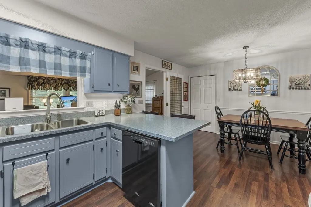 303 Rutledge Avenue Tullahoma TN 37388
