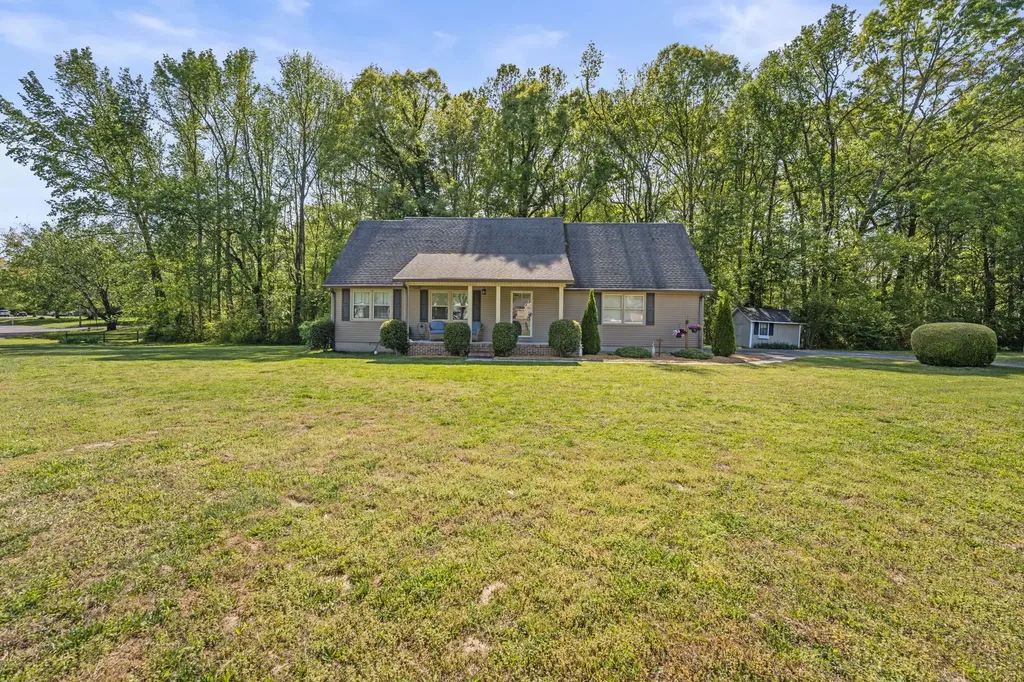 303 Rutledge Avenue Tullahoma TN 37388