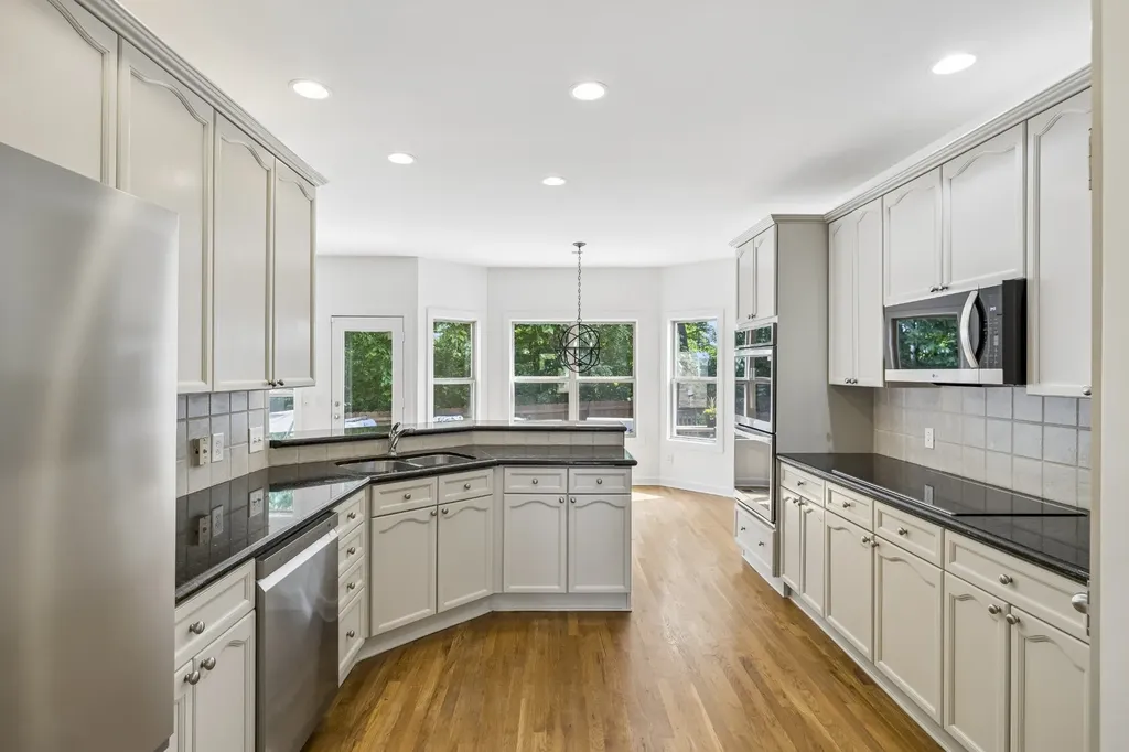 304 Pinnacle Place Nashville TN 37221