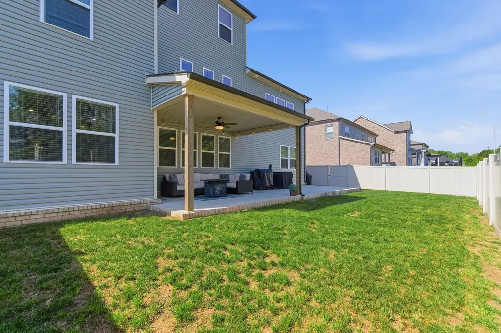 904 Carnation Drive Smyrna TN 37167