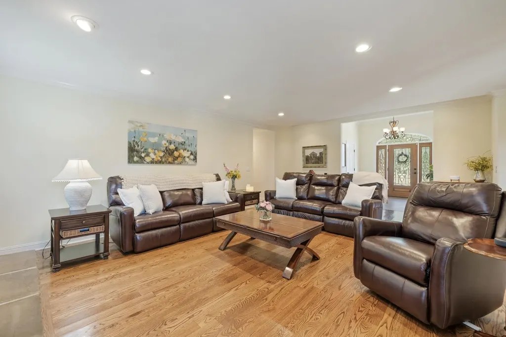152 Fairways Drive Hendersonville TN 37075