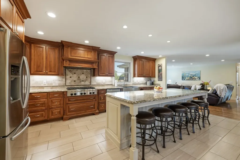 152 Fairways Drive Hendersonville TN 37075