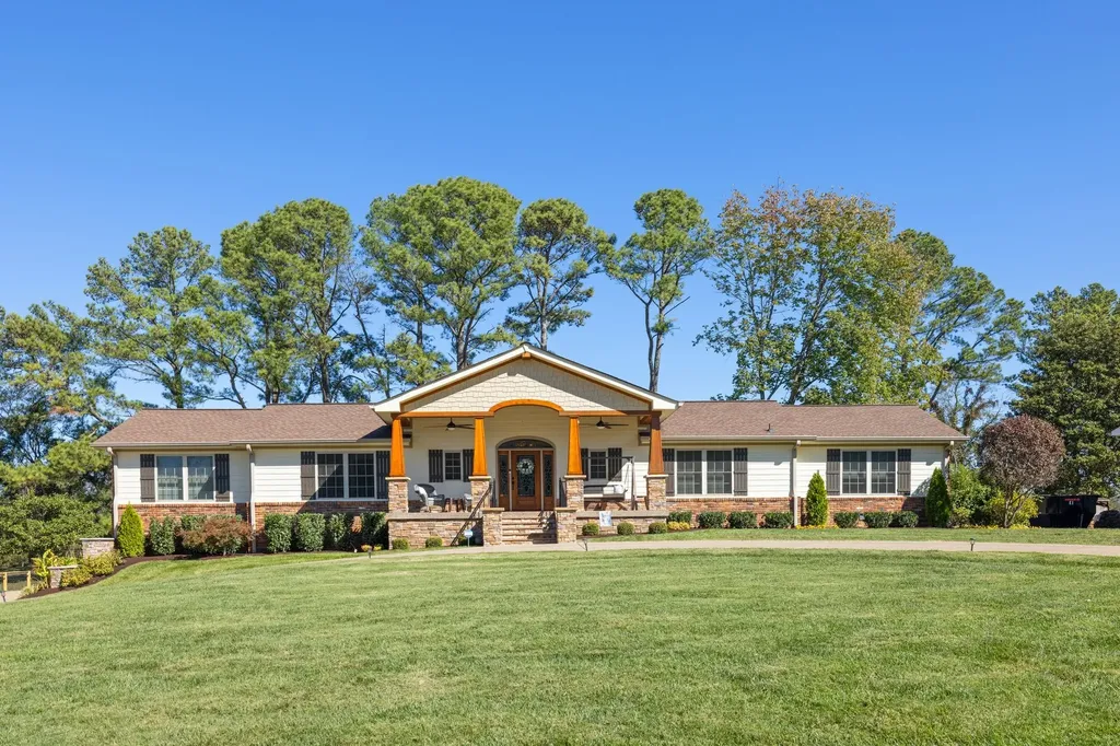 152 Fairways Drive Hendersonville TN 37075