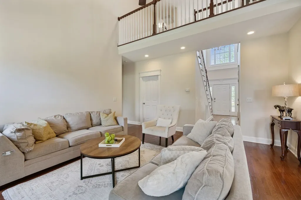4121 Olivet Drive Murfreesboro TN 37128