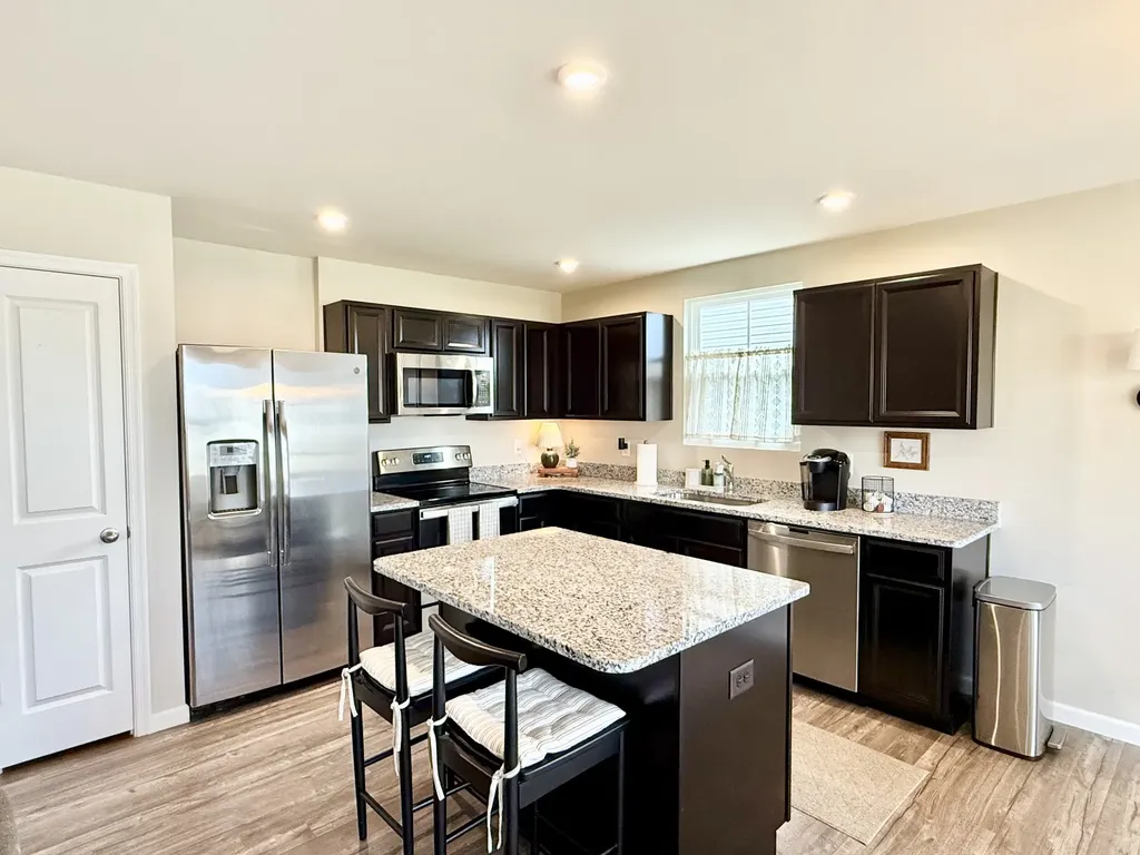 3056 Dartmoor Place White House TN 37188