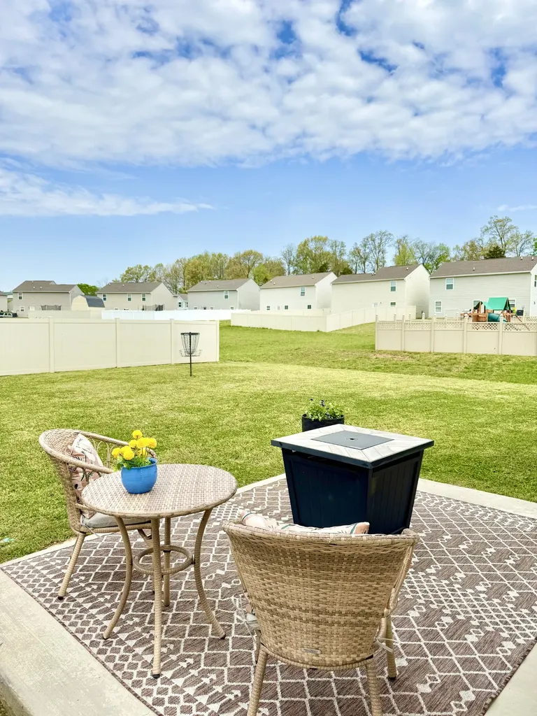 3056 Dartmoor Place White House TN 37188