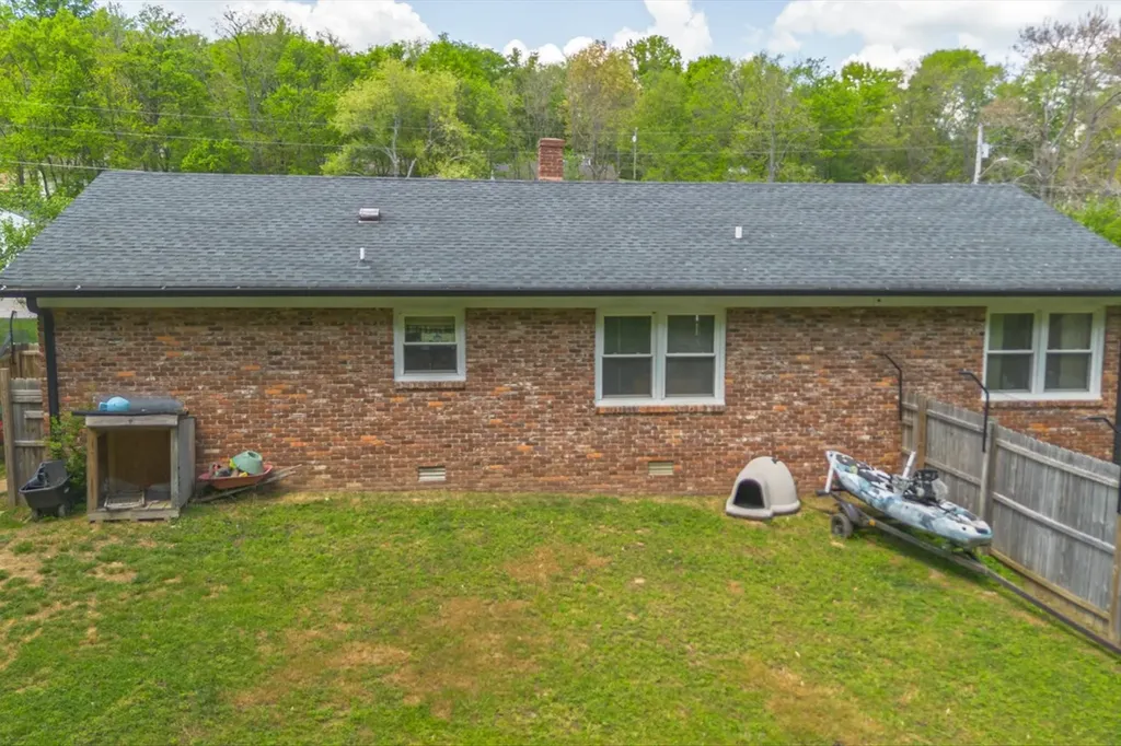 2073 Phillips Street Lewisburg TN 37091