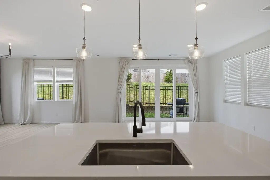 121 Timber Crest Trail White Bluff TN 37187