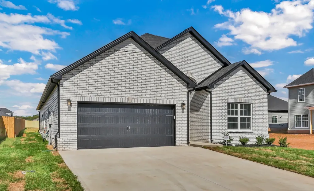 105 Sweet Clover Court Clarksville TN 37040