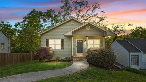 3806 Kingwood Circle Chattanooga TN 37412