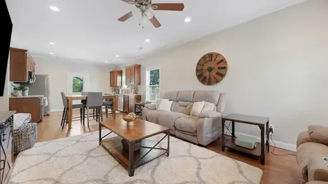 3806 Kingwood Circle Chattanooga TN 37412