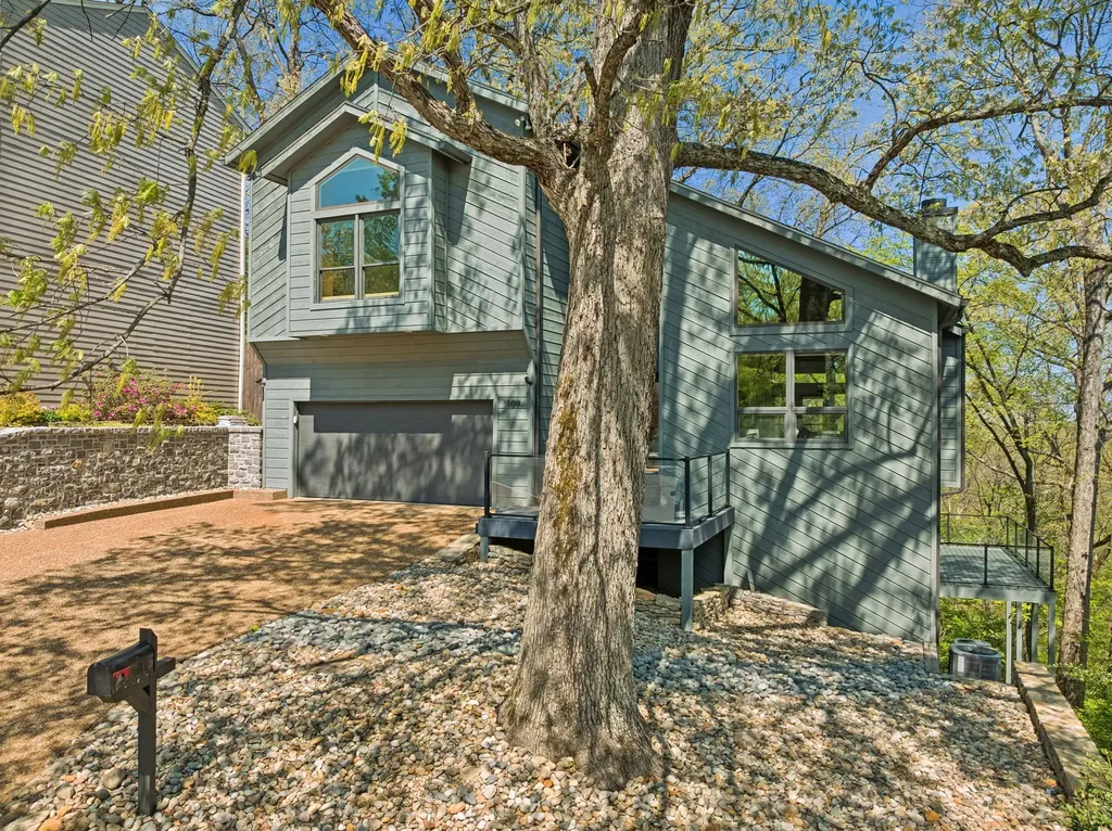 109 Harpeth Trace Court Nashville TN 37221